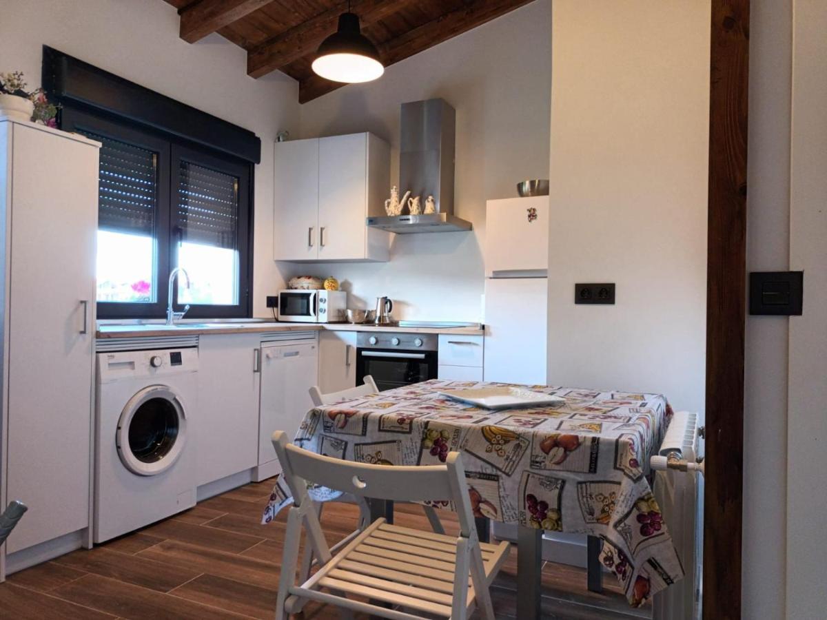 Apartamentos Los Manzanos Ribadesella Buitenkant foto